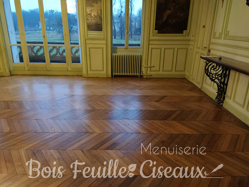 Pose d'un Parquet Bois massif pose Point de Hongrie